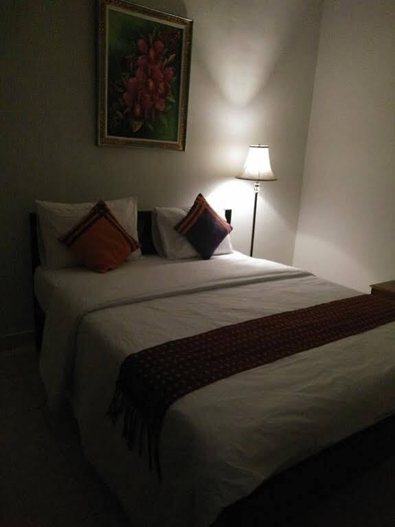 Cahaya Adrian Near Komodo Airport Labuan Bajo Ngoại thất bức ảnh